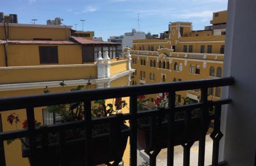 Lima Historic Center Apartment | Best place in Plaza Mayor Lima, Pizarro building