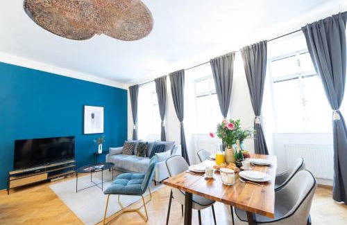 Hradcany Apartment | Best Price & Location - Historic Square Residency