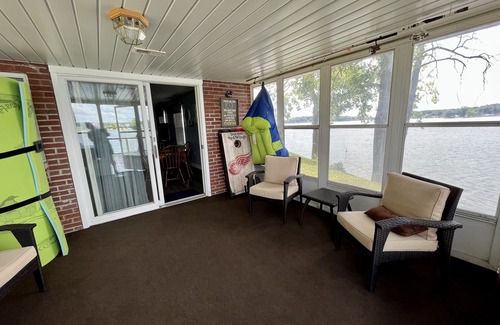 Delton House | Best Spot on the Lake With Panoramic lake Views. Pontoon boat rental available