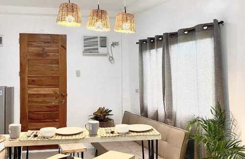 Suba Basbas Apartment | Best studio flat w/ NETFLIX near airport and beach!