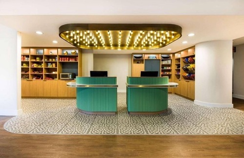 Eastwick Hotel | Best Value, Quality Stay! Short Drive to Museum of Art, Pets are Welcome