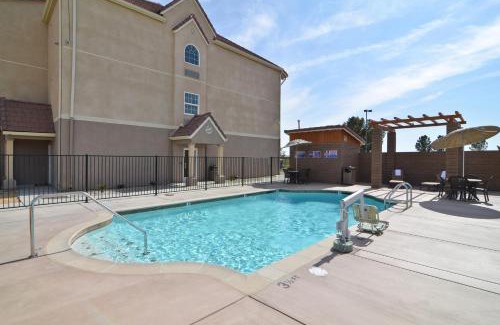 California City Hotel | Best Western California City Inn & Suites