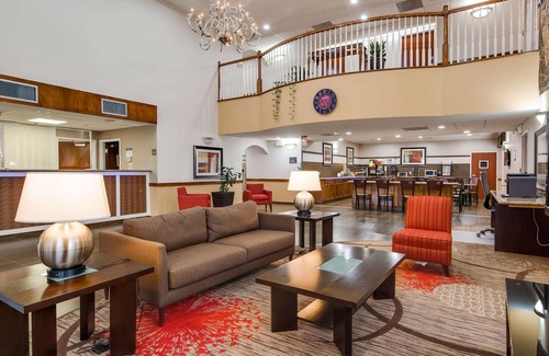 Dayton Hotel | Best Western Dayton Inn & Suites