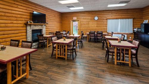 Dodgeville Hotel | Best Western Dodgeville Inn & Suites