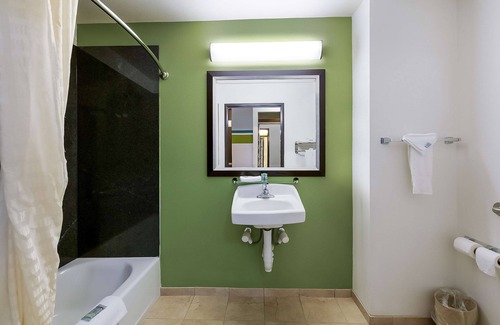 Douglas Hotel | Best Western Douglas Inn & Suites