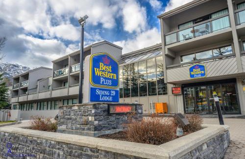 Banff Hotel | Best Western Plus Banff International Lodge