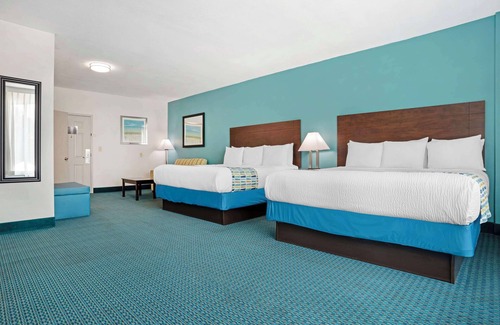 Pine Forest Hotel | Best Western Plus Blue Angel Inn