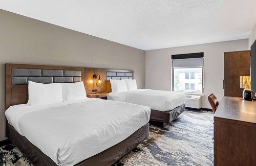 Bourbonnais Hotel | Best Western Plus Bourbonnais Hotel & Suites