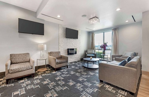 Buda Hotel | Best Western Plus Buda Austin Inn & Suites
