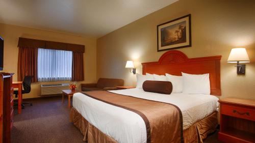 Graham Hotel | Best Western Plus Graham Inn