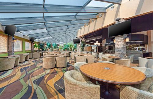 High Level Hotel | Best Western PLUS Mirage Hotel and Resort