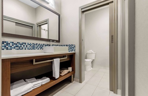 Mont-Laurier Hotel | Best Western Plus Mont-Laurier