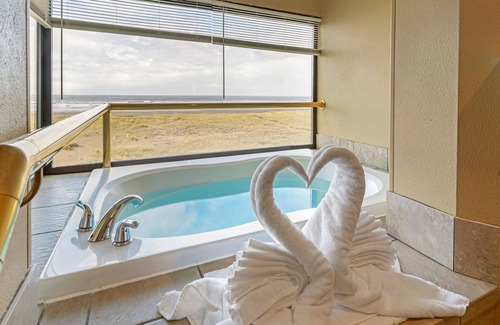 Seaside Hotel | Best Western Plus Ocean View Resort