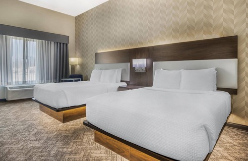Olney Hotel | Best Western Plus Parkside Inn & Suites