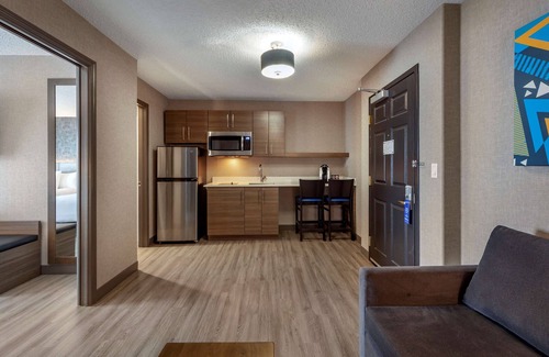West Edmonton Hotel | Best Western Plus West Edmonton
