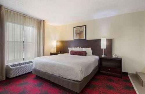Pennington Bend Hotel | Best Western Suites near Opryland