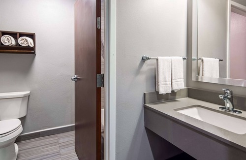 Weslaco Hotel | Best Western Town Center Inn