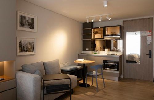 La Castellana Apartment | BESTAY - Edificio Tribeca