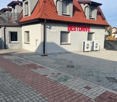 Wozniki House | Bestdrive Pokój 2
