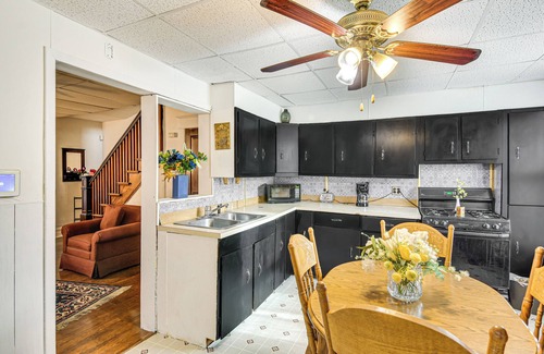 Fountain Hill House | Bethlehem Home w/Patio & Amazing Sunset Views!