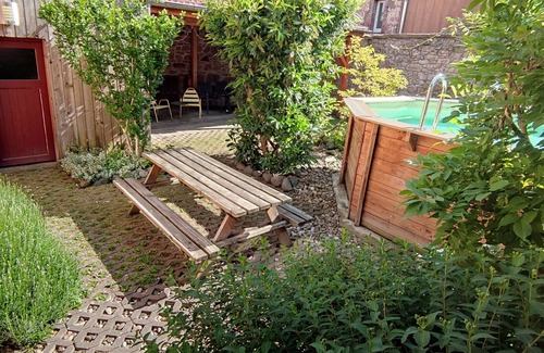 Guebwiller House | Between Colmar and Grand Ballon nTownhouse with garden and double garage