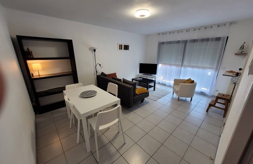 Saint-Medard-en-Jalles Apartment | Between Médoc and OceannApartment 4 people class 3*, right in the city centern​