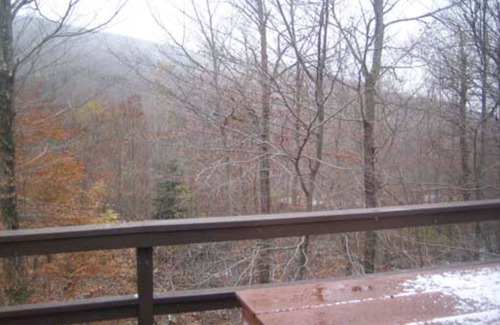 Plymouth House | Between Killington and Okemo, Close to Farm & Wilderness Camp