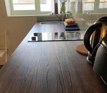 Brighton City Centre Apartment | Between Piers, the stylish studio flat in Cannon place