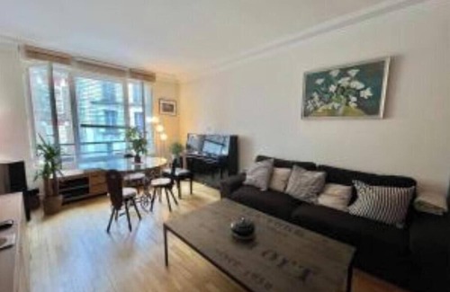 Auteuil Apartment | Between the Eiffel Tower and Bois de Boulogne, quiet, elegant apartment!