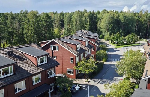 Ursvik House | Between the Pulse of the City & Nature! 6 km from Stockholm and 20m from Nature