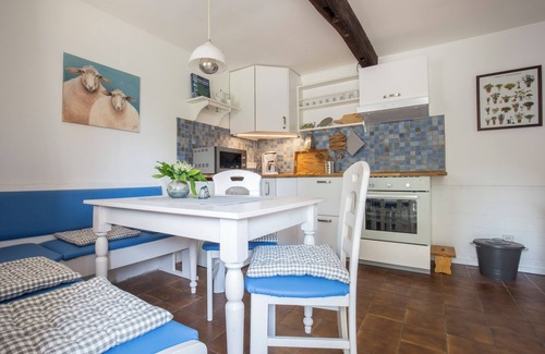Oster-Ohrstedt Apartment | Between the seas - Apartment under thatch