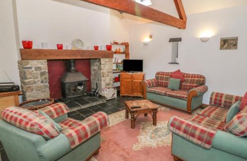Llanddeiniolen House | Beudy Bach