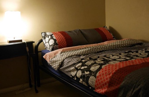 West Melbourne Hostel | Bev and Mick's International Backpackers at Mcmahon's