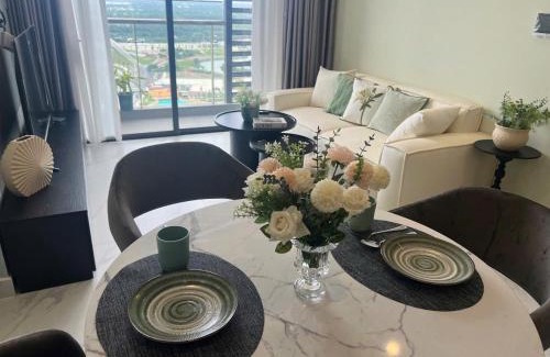 District 9 Apartment | Beverly Giường Supper King VinWonder Vip Luxury