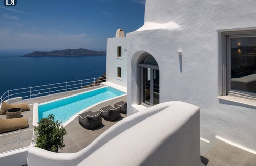 Imerovigli Villa | BH382 - R - Suite Santorini