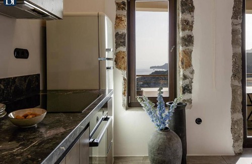 Mirthios Apartment | BH392 - R - Suite Rethymno