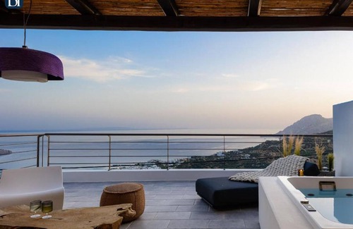 Mirthios Apartment | BH392 - R - Suite Rethymno