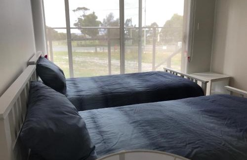 Bicheno House | Bicheno Wildflower Sands coastal retreat