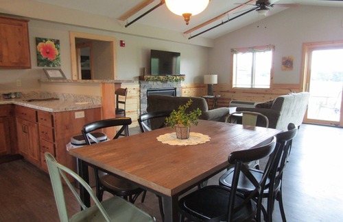 Orange Prairie Cottage | Bielfeldt Legacy Cabin 6