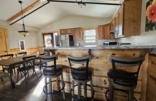 Orange Prairie Cottage | Bielfeldt Legacy Cabin 6