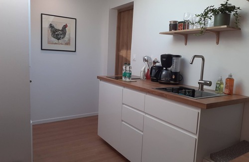 Merignac Apartment | Bienlabas House