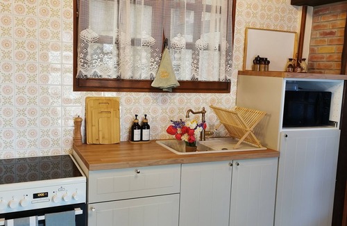 Chauny Cottage | Bienvenue au Gîte du Brouage ! Logement Entier au Cœur de Chauny - 1h20 de Paris