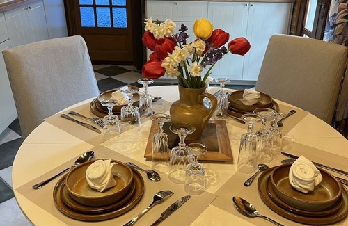 Chauny Cottage | Bienvenue au Gîte du Brouage ! Logement Entier au Cœur de Chauny - 1h20 de Paris