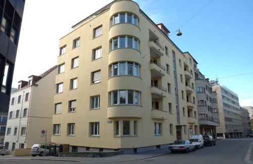Muhlebach Apartment | Big 1BR apartment in the center - Mill 355