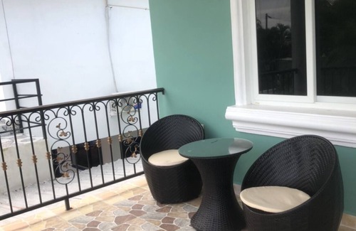 Omoa Villa | Big and beautiful house, only 1 min from the beach