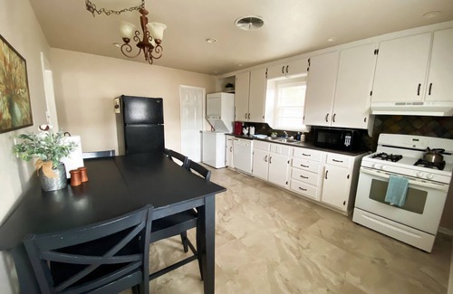 Canyon House | Big backyard and fire pit, close to Canyon Square, WT and the Palo Duro Canyon