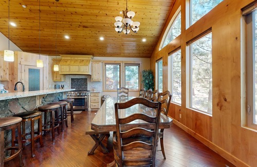 Montgomery Estates House | Big Bear Lodge with Hot Tub, Sauna, Game Room, Decks & 4 Fireplaces
