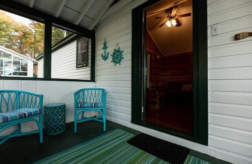 Holton House | Big Blue Lake Cottages, LLC - Cottage #2