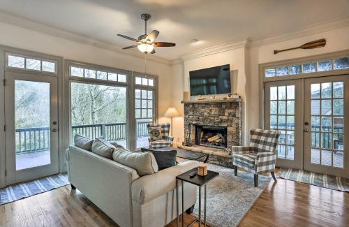 Big Canoe House | Big Canoe Escape with Game Room, Deck and Hot Tub!