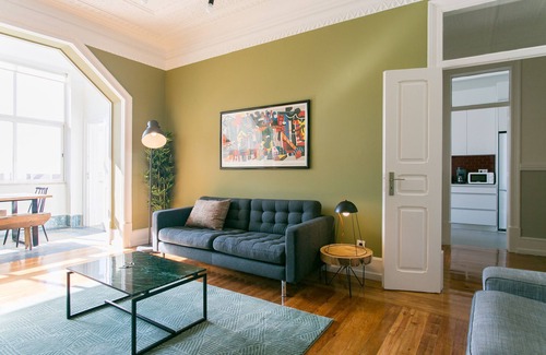 Principe Real Apartment | Big Central Flat 3D by Central Hill